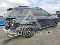 2020 BMW X7 фото