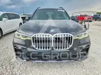 2020 BMW X7 photo