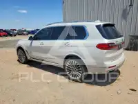 2020 BMW X7 фото