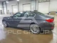 2020 BMW 530 photo