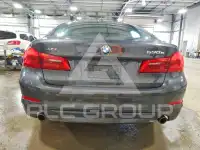 2020 BMW 530 photo