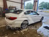 2020 BMW 530 фото