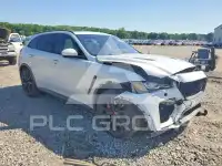 2020 Jaguar F-PACE photo