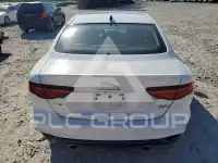 2020 Jaguar XE фото