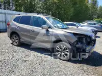 2020 Subaru Forester photo