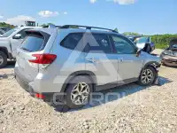 2020 Subaru Forester photo