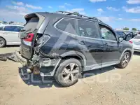 2020 Subaru Forester photo