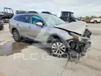 2020 Subaru Outback photo