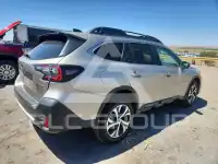 2020 Subaru Outback photo
