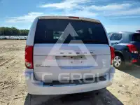 2020 Dodge CARAVAN photo