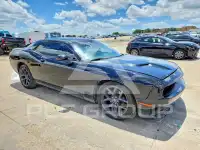 2020 Dodge CHALLENGER photo