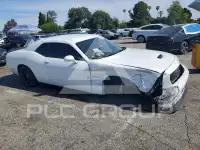 2020 Dodge CHALLENGER photo