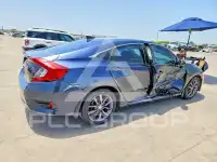 2020 Honda CIVIC photo