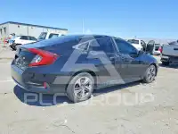 2020 Honda CIVIC photo