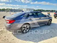 2020 Honda Accord photo