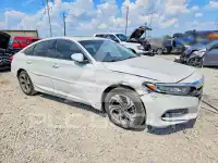 2020 Honda Accord photo