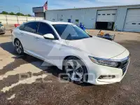 2020 Honda Accord photo