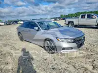2020 Honda Accord photo
