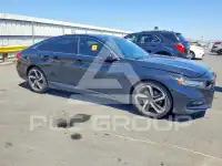 2020 Honda Accord photo