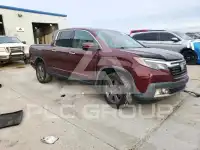 2020 Honda RIDGELINE photo