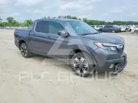 2020 Honda RIDGELINE photo