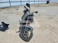2020 Honda CB фото