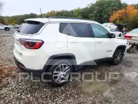 2020 Jeep COMPASS photo