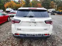 2020 Jeep COMPASS photo