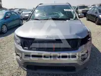 2020 Jeep COMPASS photo
