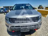 2020 Jeep COMPASS photo