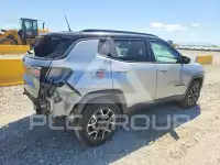 2020 Jeep COMPASS photo