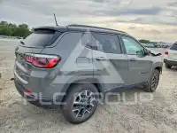 2020 Jeep COMPASS photo