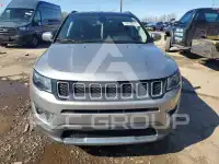 2020 Jeep COMPASS photo