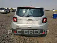 2020 Jeep Renegade photo