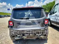 2020 Jeep Renegade photo