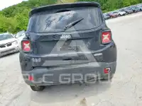2020 Jeep Renegade photo