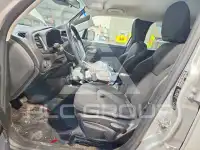 2020 Jeep Renegade photo