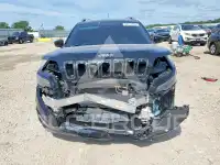2020 Jeep CHEROKEE photo