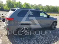 2020 Jeep CHEROKEE photo