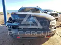 2020 Jeep CHEROKEE photo