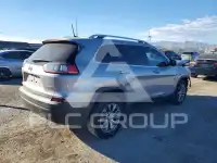 2020 Jeep CHEROKEE photo