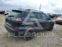2020 Jeep CHEROKEE photo