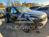 2020 Jeep CHEROKEE photo