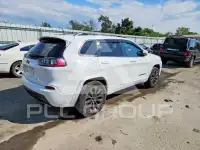 2020 Jeep CHEROKEE photo