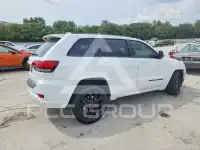 2020 Jeep CHEROKEE photo