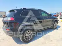 2020 Jeep CHEROKEE фото