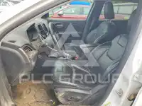 2020 Jeep CHEROKEE фото