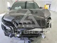 2020 Jeep CHEROKEE фото