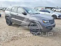 2020 Jeep CHEROKEE photo