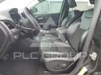2020 Jeep CHEROKEE photo